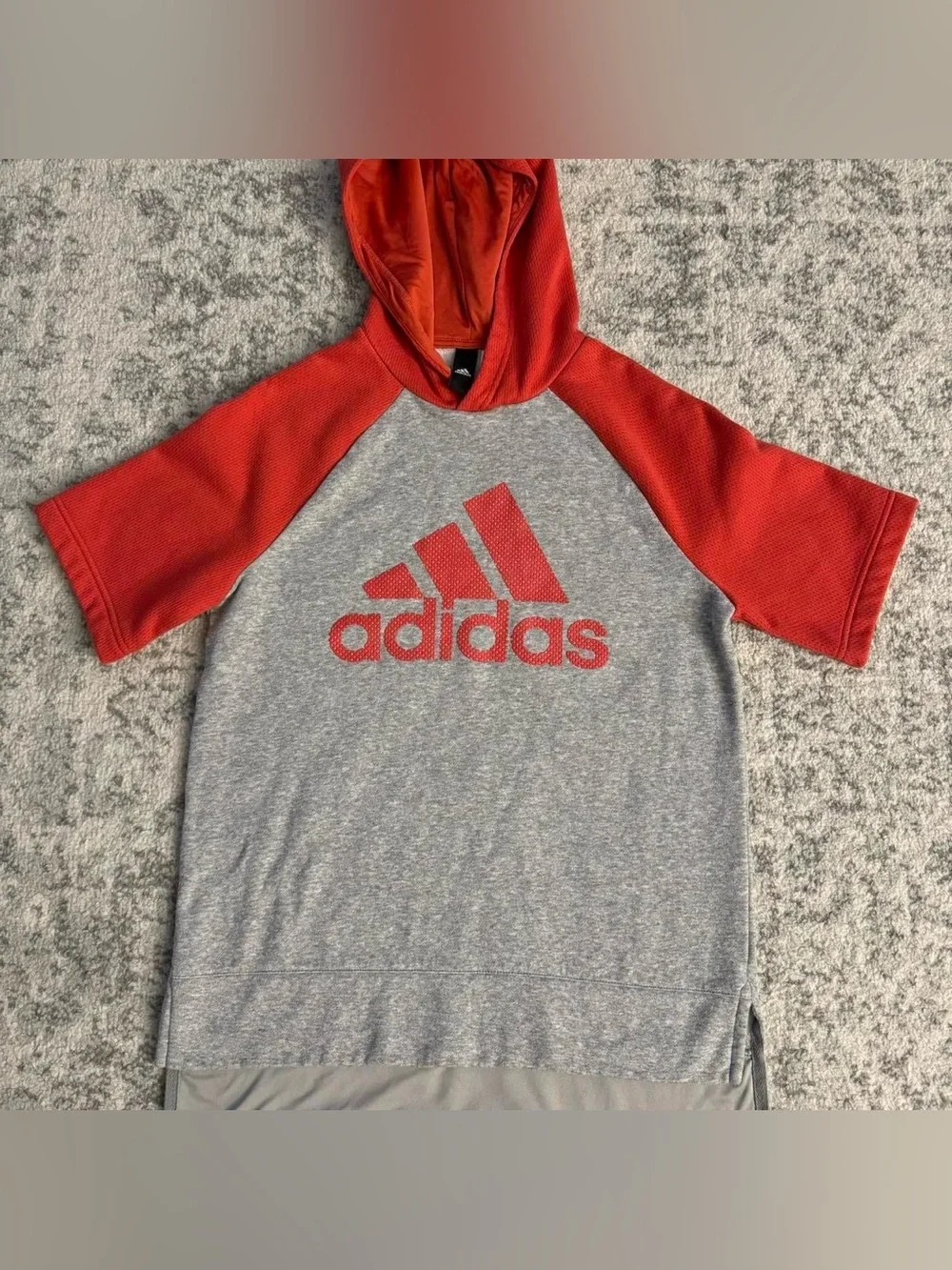 Adidas Grey Thick Tee With Red Hoodie & Sleeves Size Small